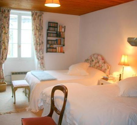 Chambres D'Hotes Chez Carolyn Villefranche-du-Périgord 객실 사진